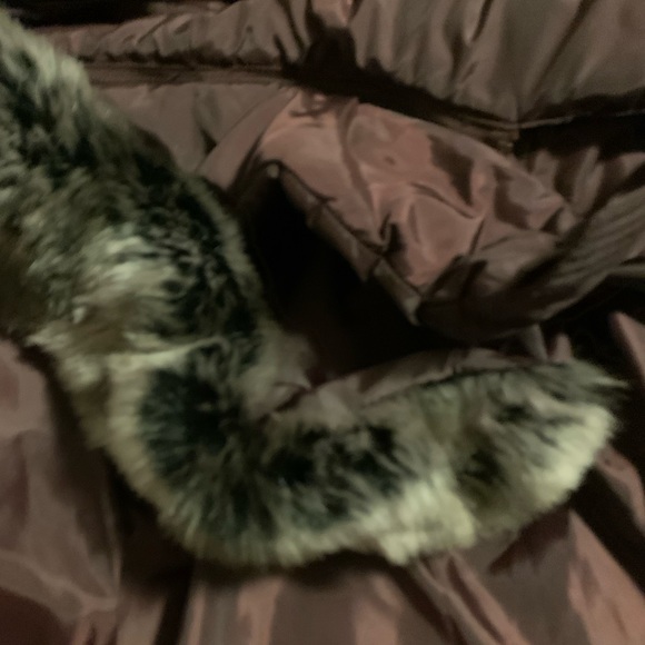 Winter coat with removal hood and removal collar - Picture 3 of 4